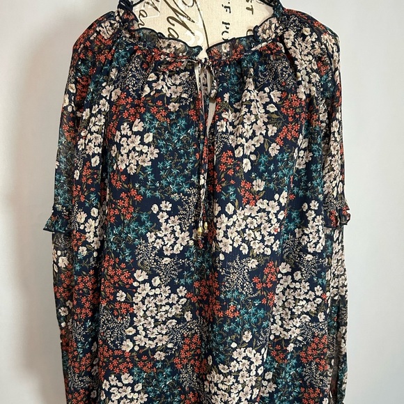 Wonderly Floral Patterned Blouse. Lined. Medium NWT - Picture 1 of 9